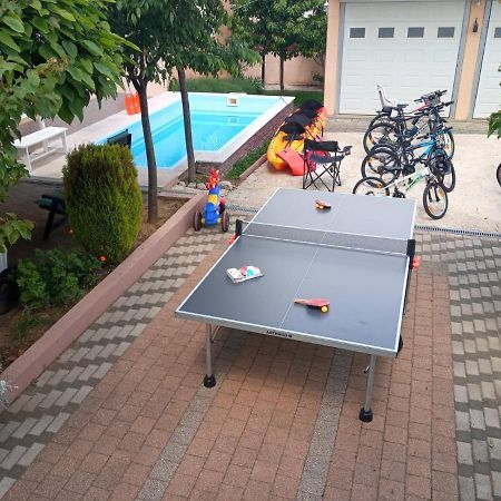 Apartment Vrljika,With Private Pool,Bikes,Garage Імотскі Екстер'єр фото